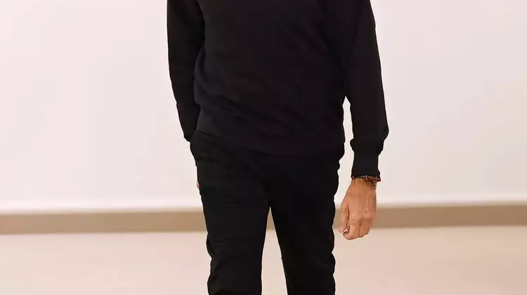 Giambattista Valli Reclaims Full Ownership of Fashion Brand from Artémis