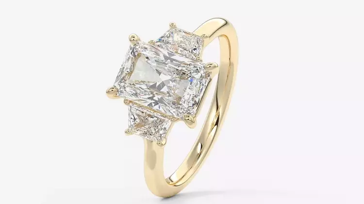 The Allure of Radiant Cut Engagement Rings: A Comprehensive Guide