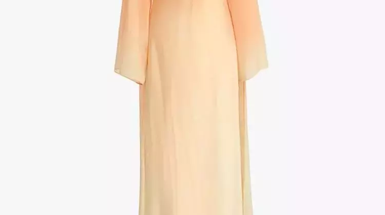 The Ultimate Guide to Satin Bridesmaid Dresses
