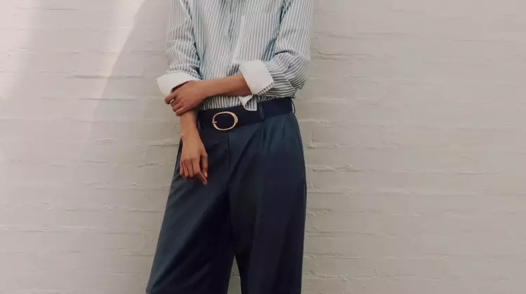 The Evolution of Women's Button-Up Shirts: A Modern Fashion Staple