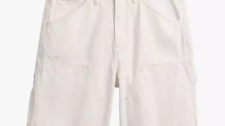 Gap's Carpenter Shorts: A Summer Wardrobe Essential