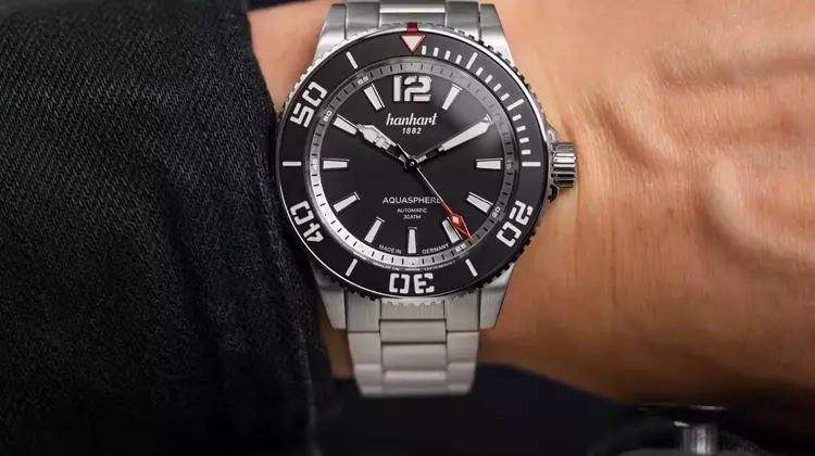 Hanhart Unveils New Aquasphere Matte Black Dive Watch