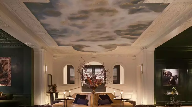 A Luxurious Escape to San Francisco's Historic Huntington Hotel