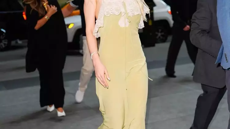 Celebrity-Inspired Summer Dress Styles for Every Occasion