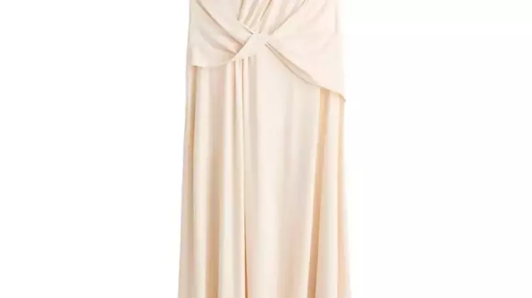Essential Dress Styles for Seamless Transition from Summer to Autumn