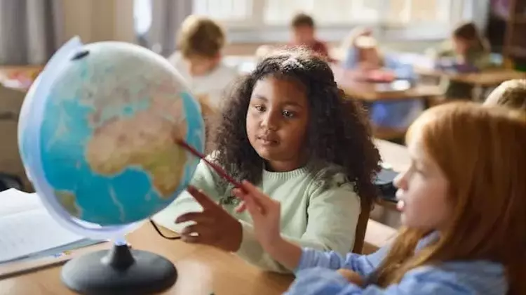 Global Exploration: Geography Trivia for Young Minds