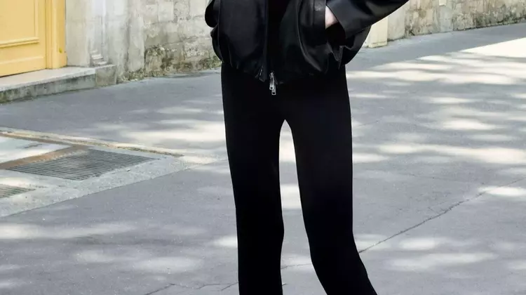 Self-Portrait's Resort 2027 Collection: A Nod to Grand-Dame Glamour and Wearable Trends