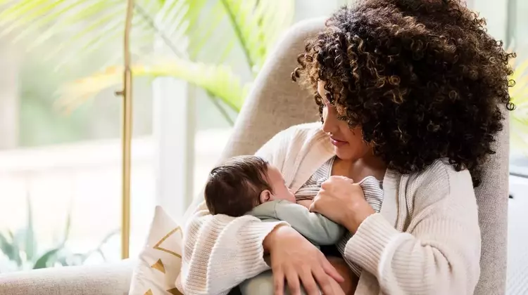 Retinol Use During Breastfeeding: Risks and Safe Alternatives