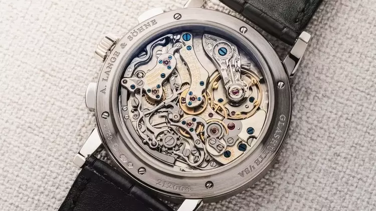 The Impact of Watch Case Backs: A Fratello Discussion