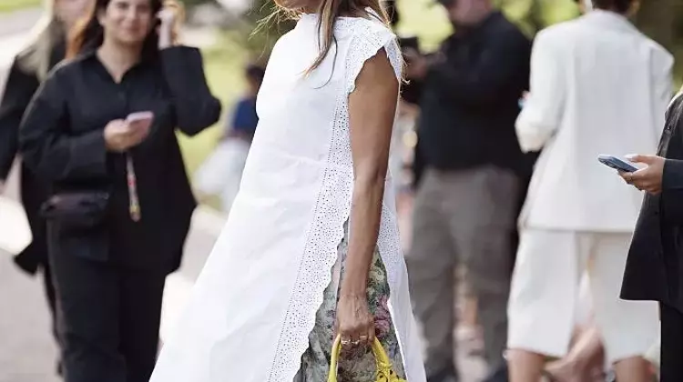 Eyelet's Timeless Charm: A Modern Fashion Revival