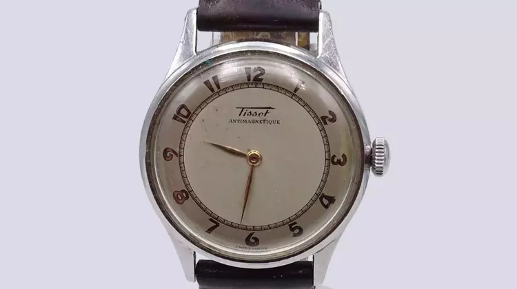 A Curated Selection of Coveted Timepieces: From Vintage Classics to Rare Military Chronographs
