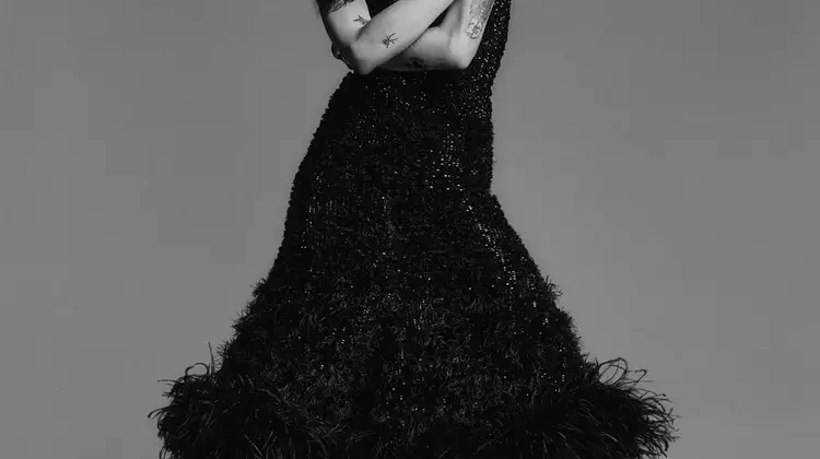 Gabbriette: The Multitalented Star Defying Industry Norms