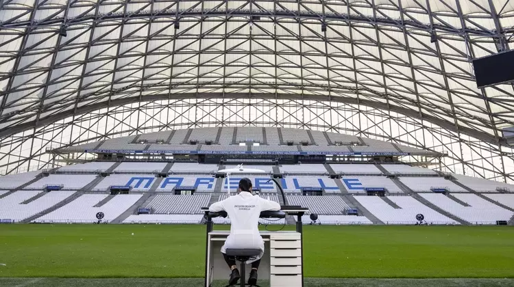 Jacques Bianchi & Olympique de Marseille Launch OM200 Dive Watch