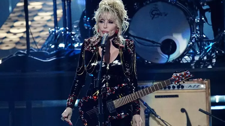 Dolly Parton's Enduring Style Legacy: A Conversation with Her Longtime Stylist, Steve Summers