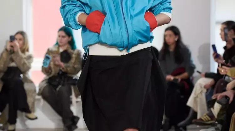 Embrace the Autumn Chill: The Rise of the Vibrant Windbreaker