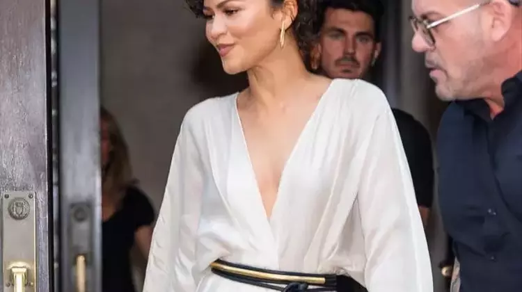 Embrace the Final Days of Summer: Stylish Tunic Outfits for Every Occasion