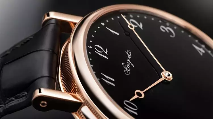 Samsung Ordered to Compensate Swatch Group for Smartwatch Face Replicas