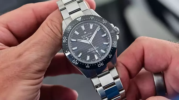Zenith Unveils Chronomaster Solo Sport: A New Era for El Primero