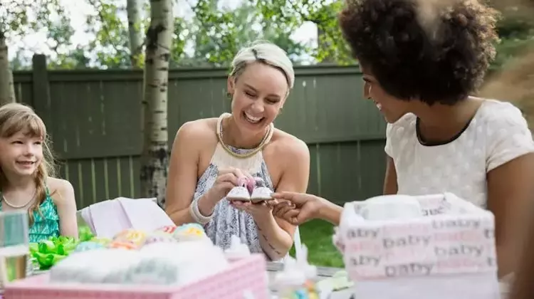 Crafting Your Essential Baby Registry