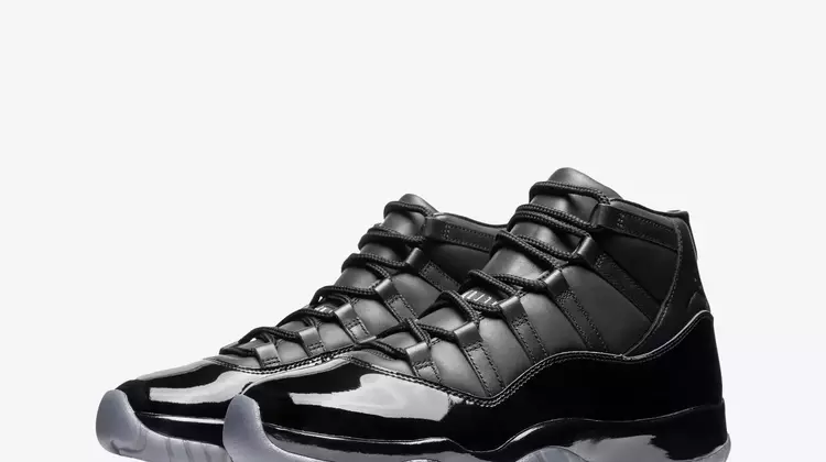 Comme des Garçons Homme Plus x Air Jordan 11: A Historic Collaboration