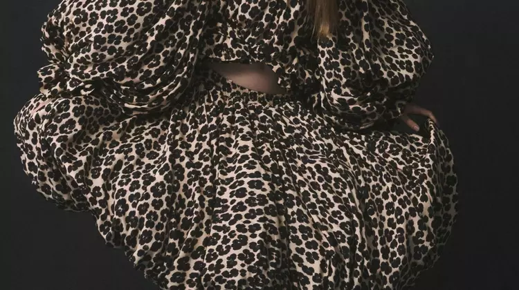 Viviano's Spring 2027 Collection: A Dreamlike Fusion of Fantasy and Wearability