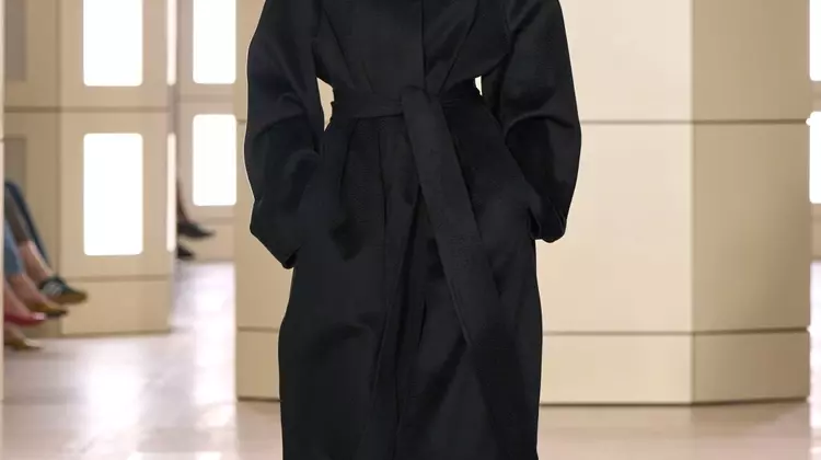 COS Unveils Fall/Winter 2026 Collection with Immediate Availability