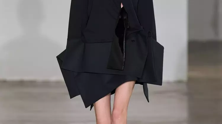 Lii's Spring 2027 Ready-to-Wear Collection: A Glimpse into Future Fashion