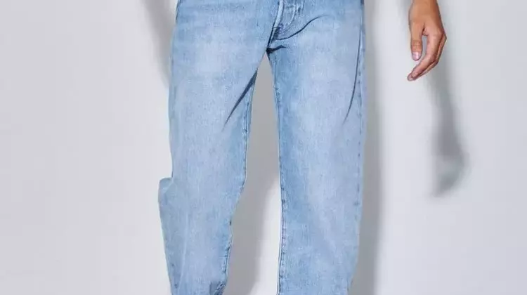 The Ultimate Guide to Men's Jeans: A Legacy of Style and Comfort