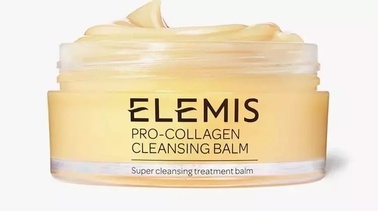 The Transformative Power of Double Cleansing: A Two-Week Skincare Journey