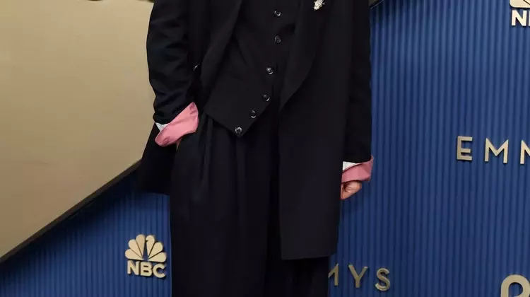 Emma D'Arcy's Emmy Attire: A Blend of Avant-Garde and Classic