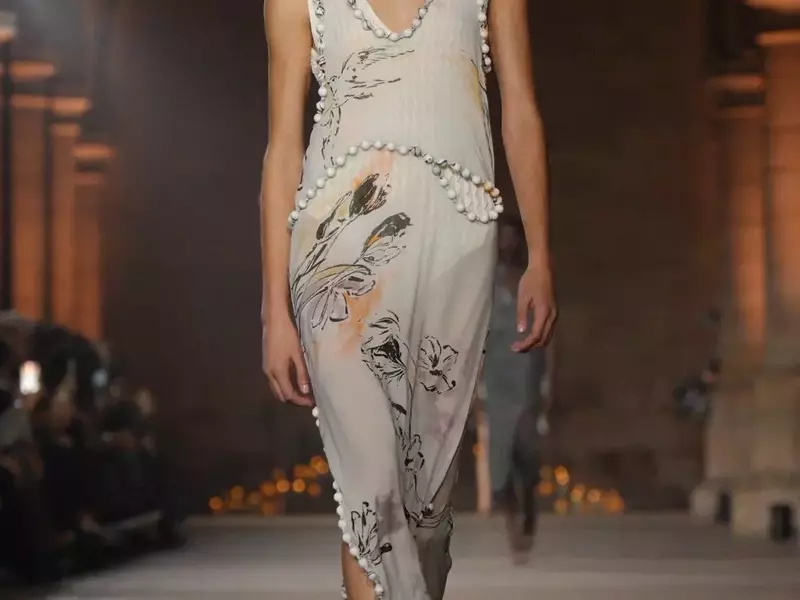 Victoria Beckham's Spring 2027 Ready-to-Wear Collection Unveiled